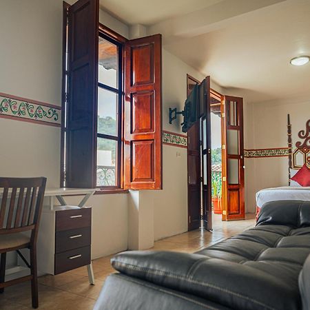 Hotel Montecillo 科阿特佩克 外观 照片
