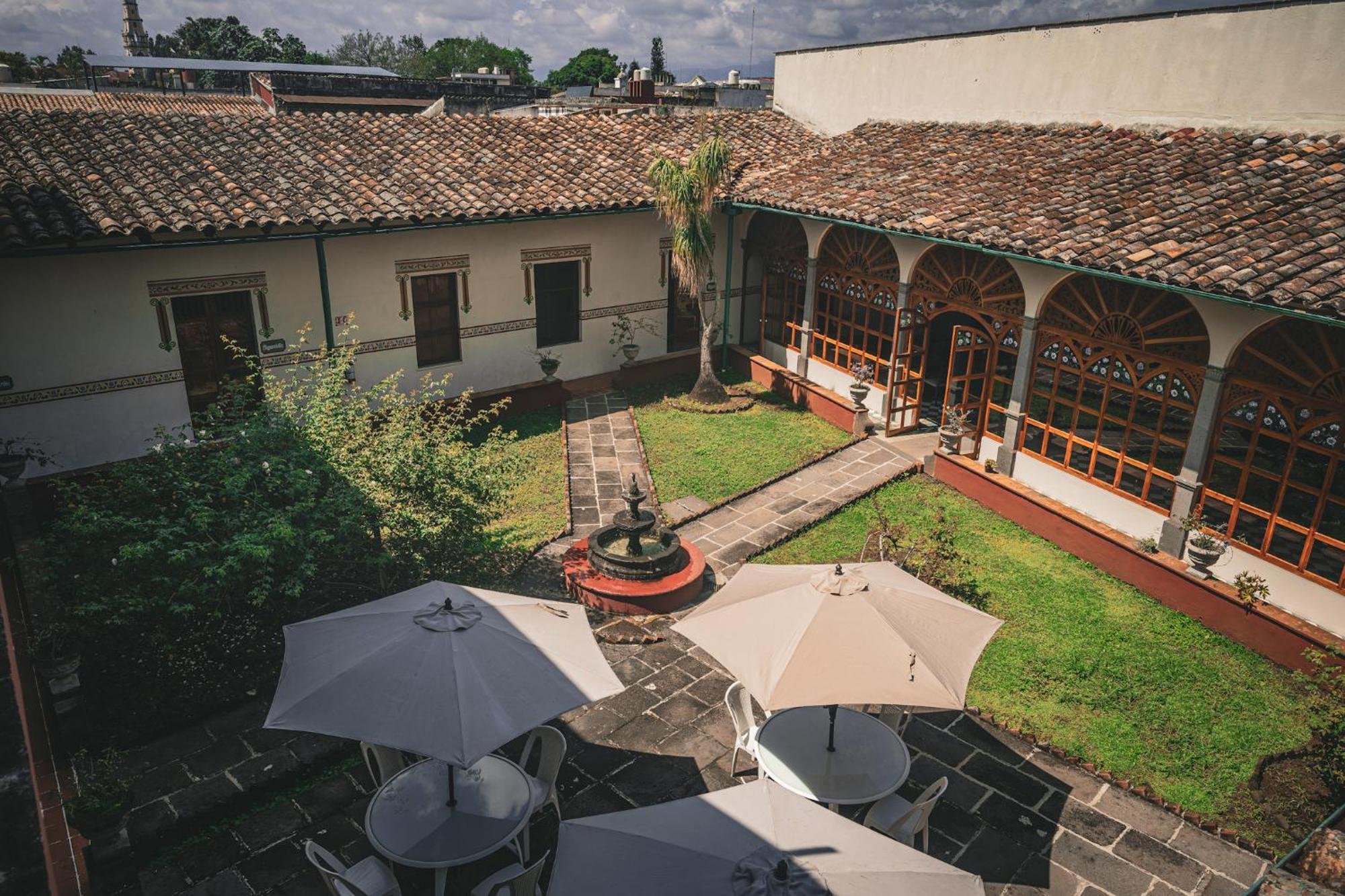 Hotel Montecillo 科阿特佩克 外观 照片